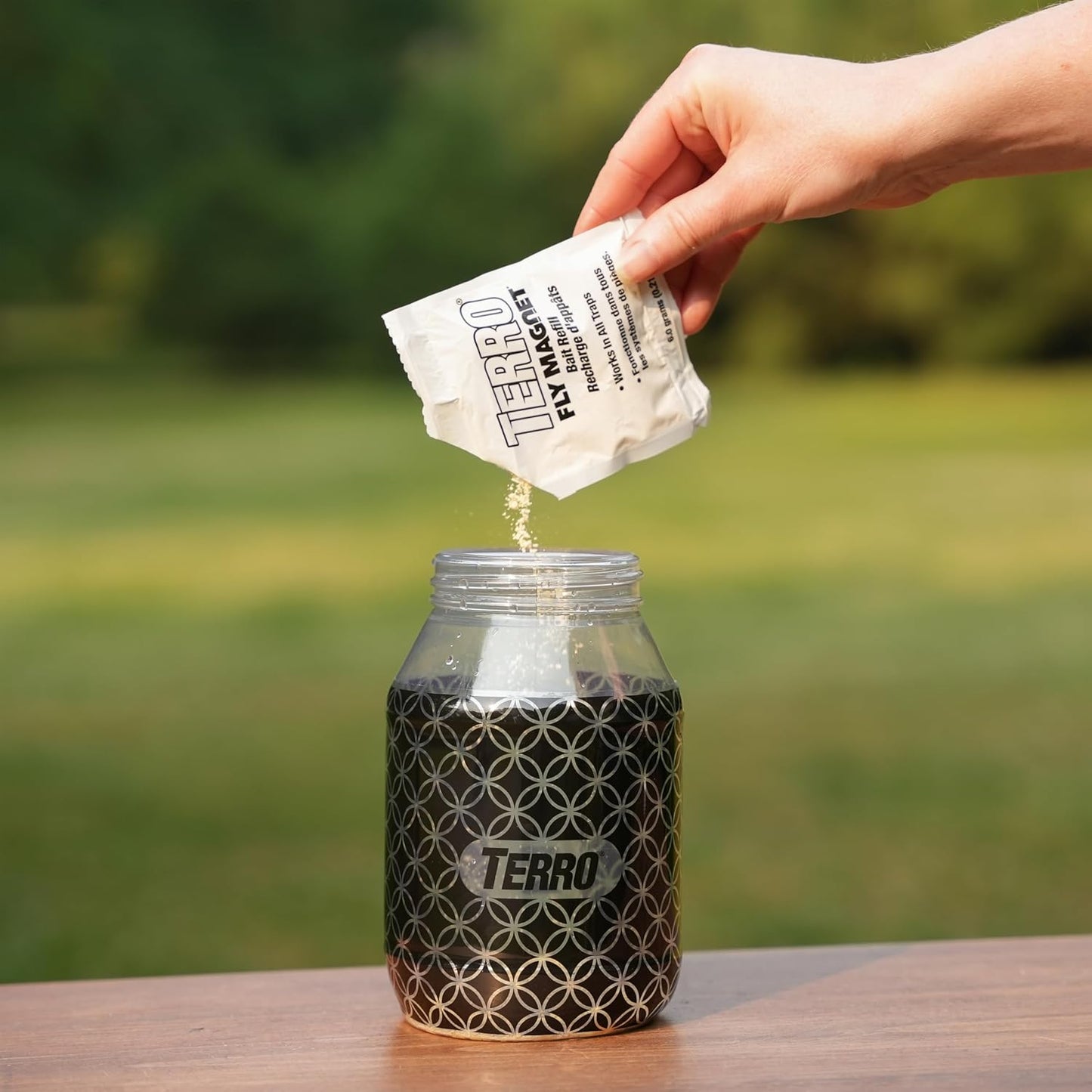 TERRO Fly Magnet Trap, Reusable Poison-Free Outdoor Fly Catcher with Bait | Kills House Flies, Barn Flies & Bottle Flies, Easy to Use Outdoor Fly Trap for Patios & Decks, Bait Activates in Hours