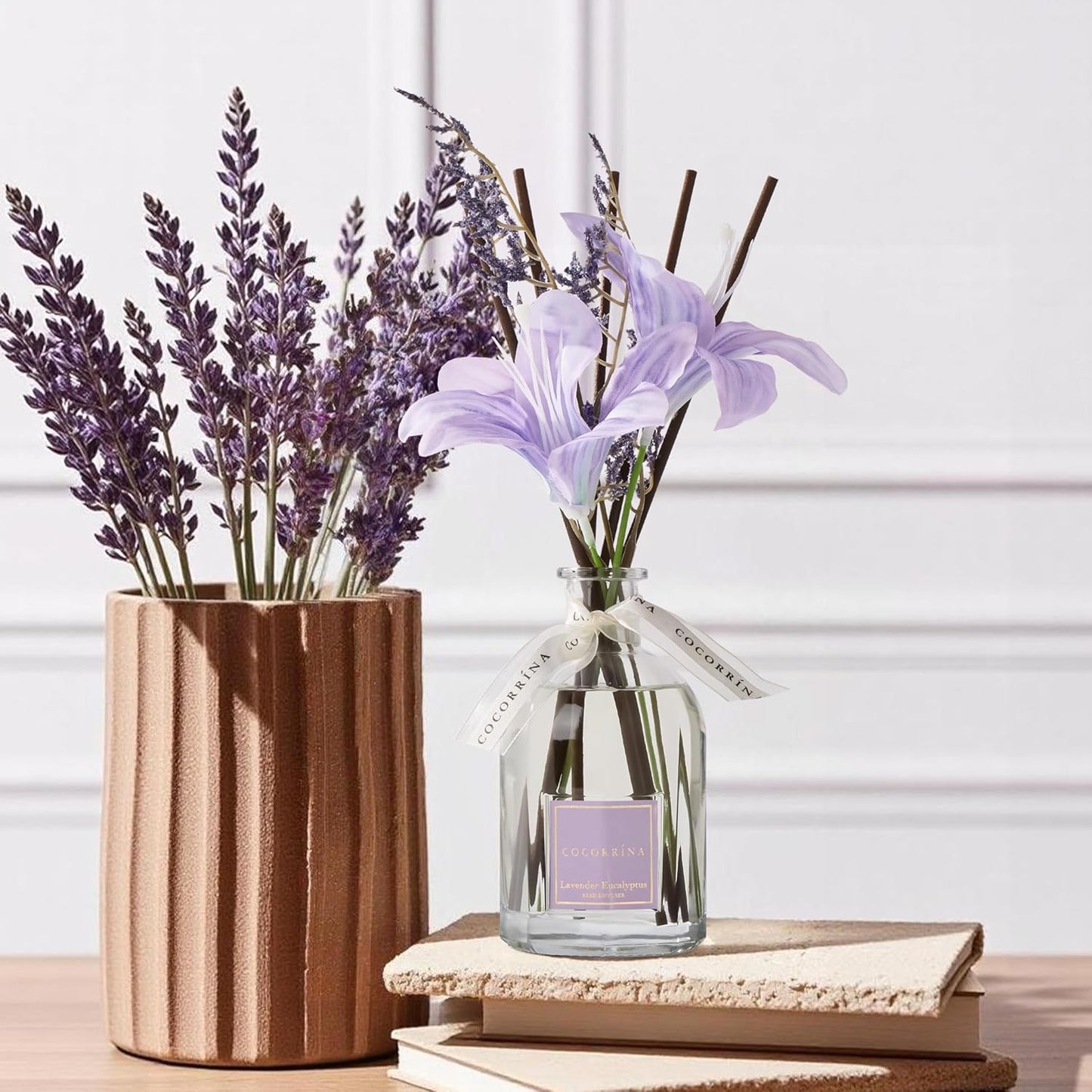 COCORRÍNA Reed Diffuser - Cashmere Vanilla 8.5 Fl.oz Flower Reed Diffuser with Sticks, Bedroom Bathroom Shelf Decor (Floral Basket Collection)