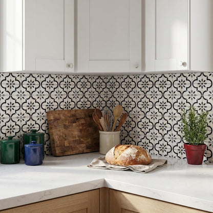 Peel‑and‑Stick Kitchen Backsplash Tiles, 30 PCS 4x4 Inch Neutral Boho Moroccan Decals – Self‑Adhesive Waterproof Vinyl Stickers for Walls & Stair Risers, Easy DIY Upgrade (Beige)