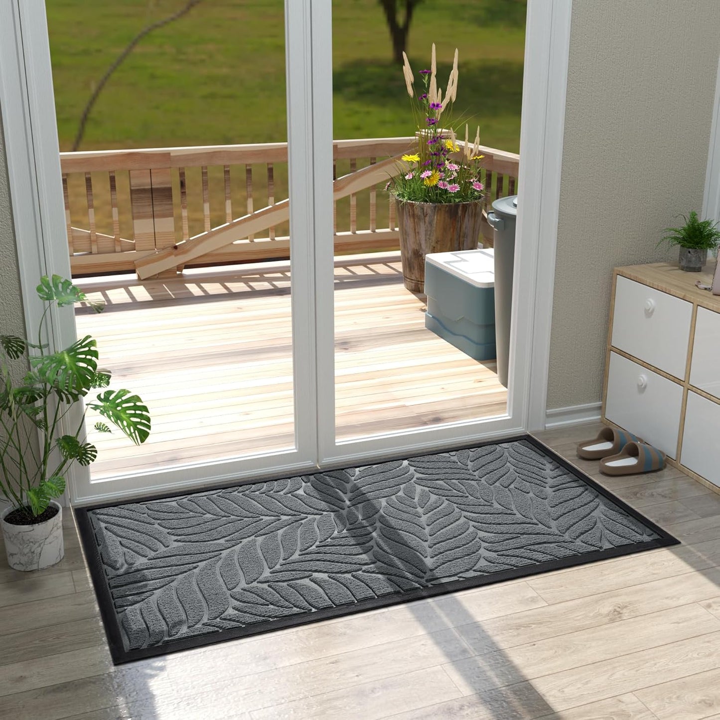 Yimobra Front Door Mat Outdoor Indoor, 29.5x17 All-Season Waterproof Door Mat Outside Entrance, All-Weather Non-Slip Outside Doormat for Garage Patio Entryway, Brown