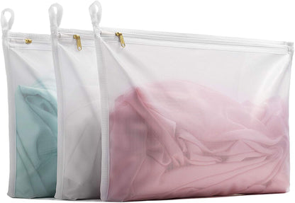 TENRAI Delicates Laundry Bags, Bra Fine Mesh Wash Bag for Underwear, Lingerie, Bra, Pantyhose, Socks, Use YKK Zipper, Have Hanger Loops,((0 Fluorescent Cloth White, 3 Medium, CQS)