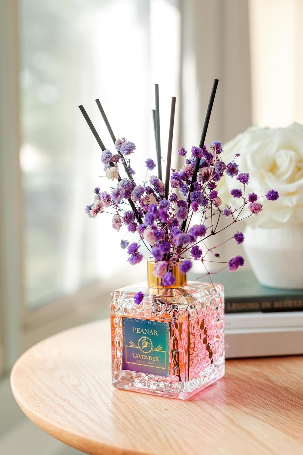 PEANÄK Reed Diffuser Set - Sandalwood Rose Fragrance 6.7oz (200 ml) - Real Preserved Flowers & 8 Reed Sticks for Bathroom Shelf Decor Home Diffuser & Office Scent with Long Lasting Gift Scent