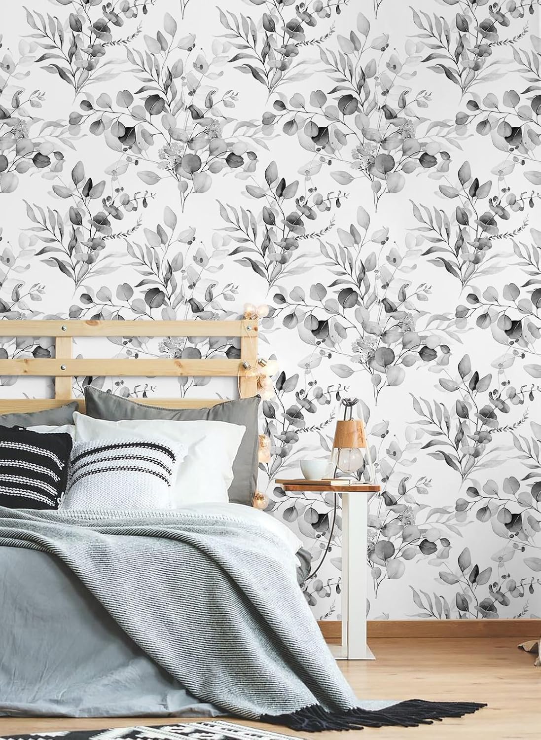 HAOKHOME Peel and Stick Wallpaper Boho Green/White Botanical Leaf Floral Wall Mural Home Nursery Decor Renter Friendly Wallpaper 17.3in x 9.8ft
