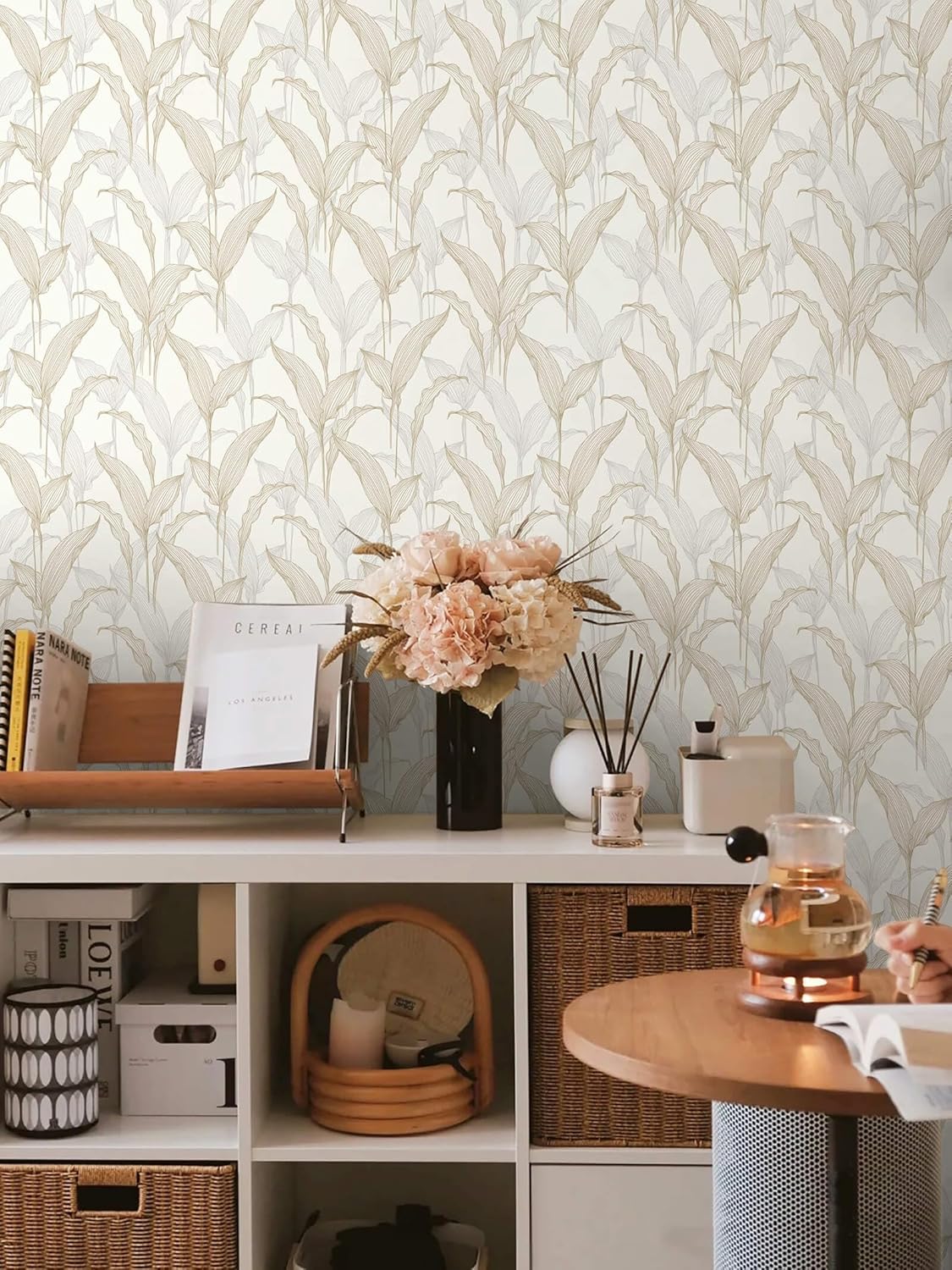 Heroad Boho Peel and Stick Wallpaper Beige Renter Friendly Wall Paper Peel and Stick Modern Contact Paper Neutral Geometric Wallpaper for Bedroom Bathroom Cabinets Decor Vinyl Waterproof 17.3"x78.7"