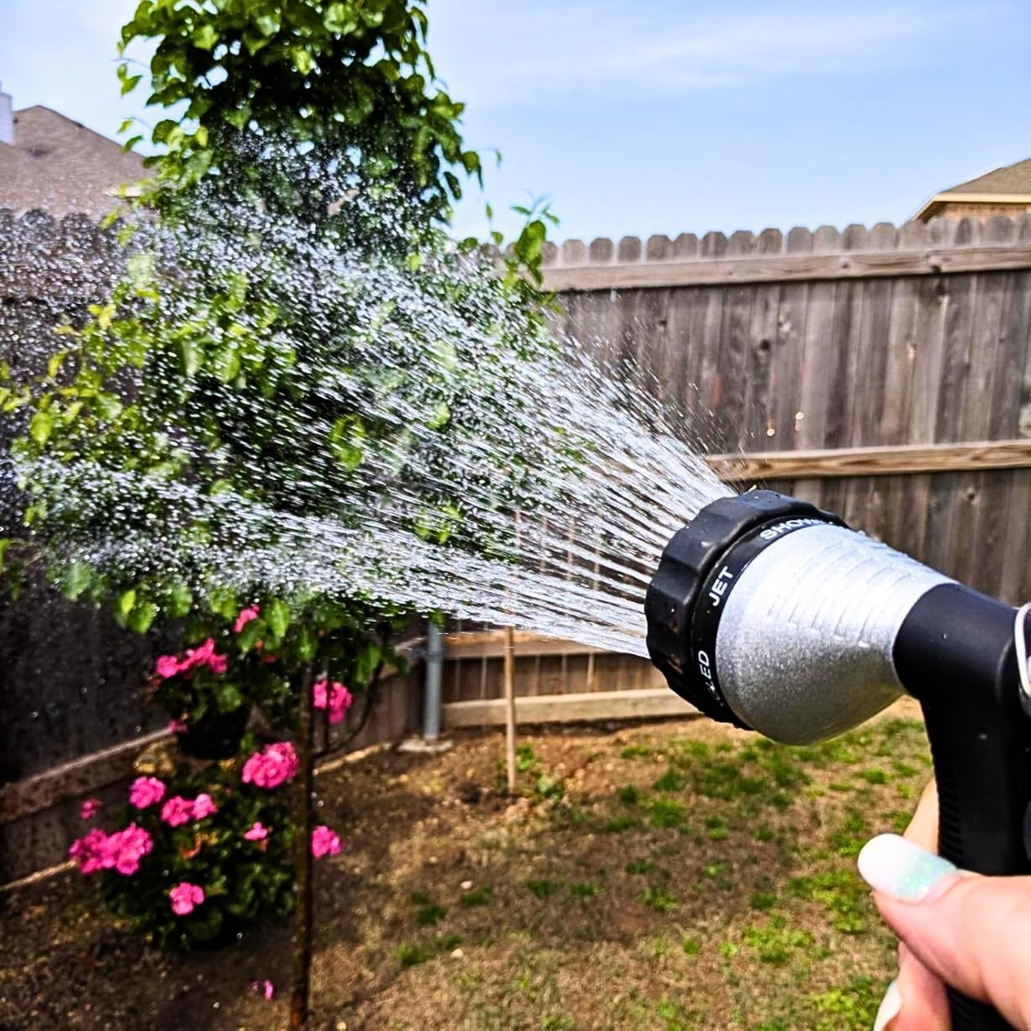 GREEN MOUNT Water Hose Nozzle Spray Nozzle, Metal Garden Hose Nozzle with Adjustable Spray Patterns, Perfect for Watering Plants, Washing Cars and Showering Dogs & Pets