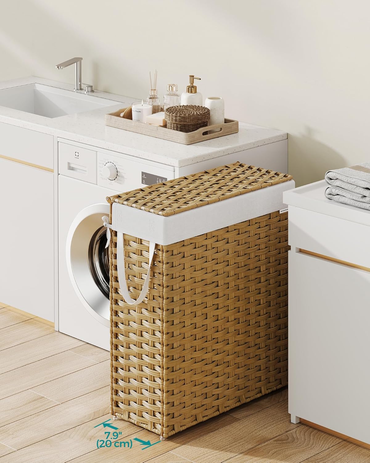 SONGMICS Laundry Hamper with Lid, 23.8 Gallon (90 L) Synthetic Rattan Clothes Laundry Basket with Lid and Handles, Foldable, Removable Liner, Chestnut Brown ULCB051K02