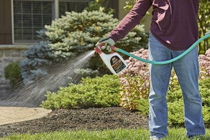 Ortho BugClear Insect Killer for Lawns & Landscapes Ready to Spray - Hose-End Applicator, Outdoor Bug Spray, Kills Mosquitoes, Ants, Spiders, and More, 32 fl. oz.