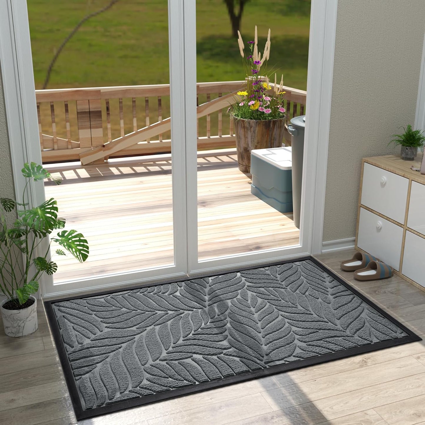 Yimobra Front Door Mat Outdoor Indoor, 29.5x17 All-Season Waterproof Door Mat Outside Entrance, All-Weather Non-Slip Outside Doormat for Garage Patio Entryway, Brown