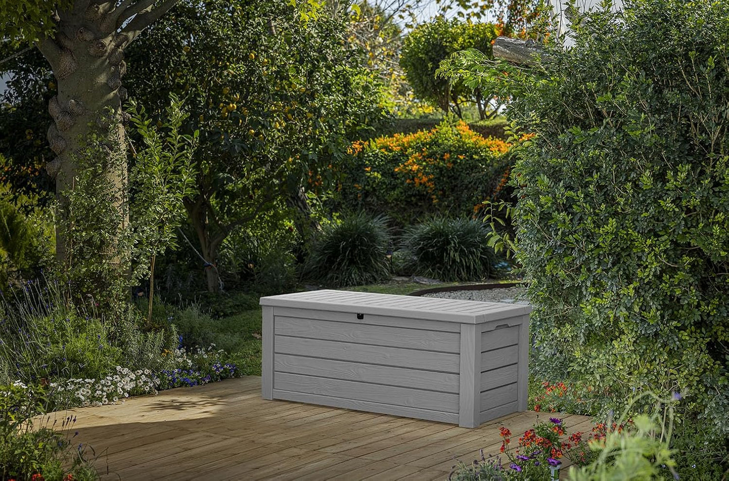 Keter 150 Gallon Resin Large Deck Box Organization and Storage Box for Patio, Outdoor Cushions, Garden Tools, Brown | Hydraulic Pistons, Resin, Weatherproof