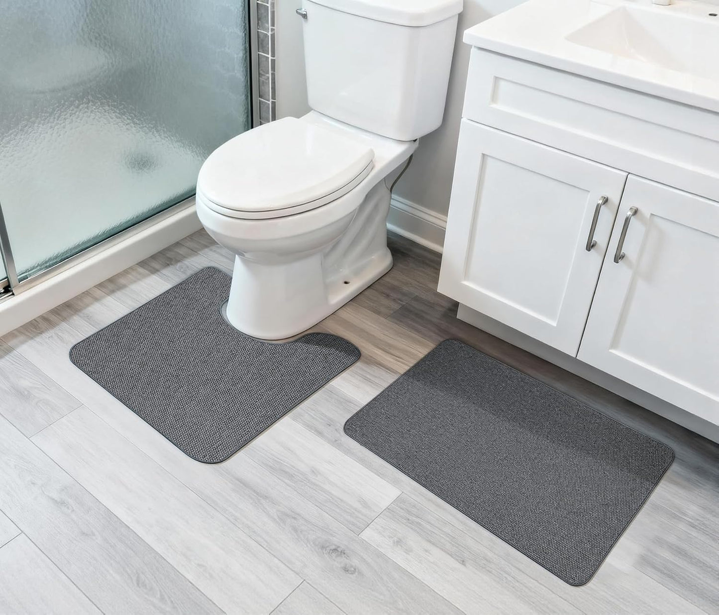 Bath Mat,Ultra Thin Bathroom Rugs,Rubber Bath Mats for Bathroom,No Slip Bath Rugs,Quick Dry,Machine Washable,Low Pile,Absorbent,Shower Outside,Sink,Home Decor Accessories.Grey,1'5"x2'3"(17x27Inch)
