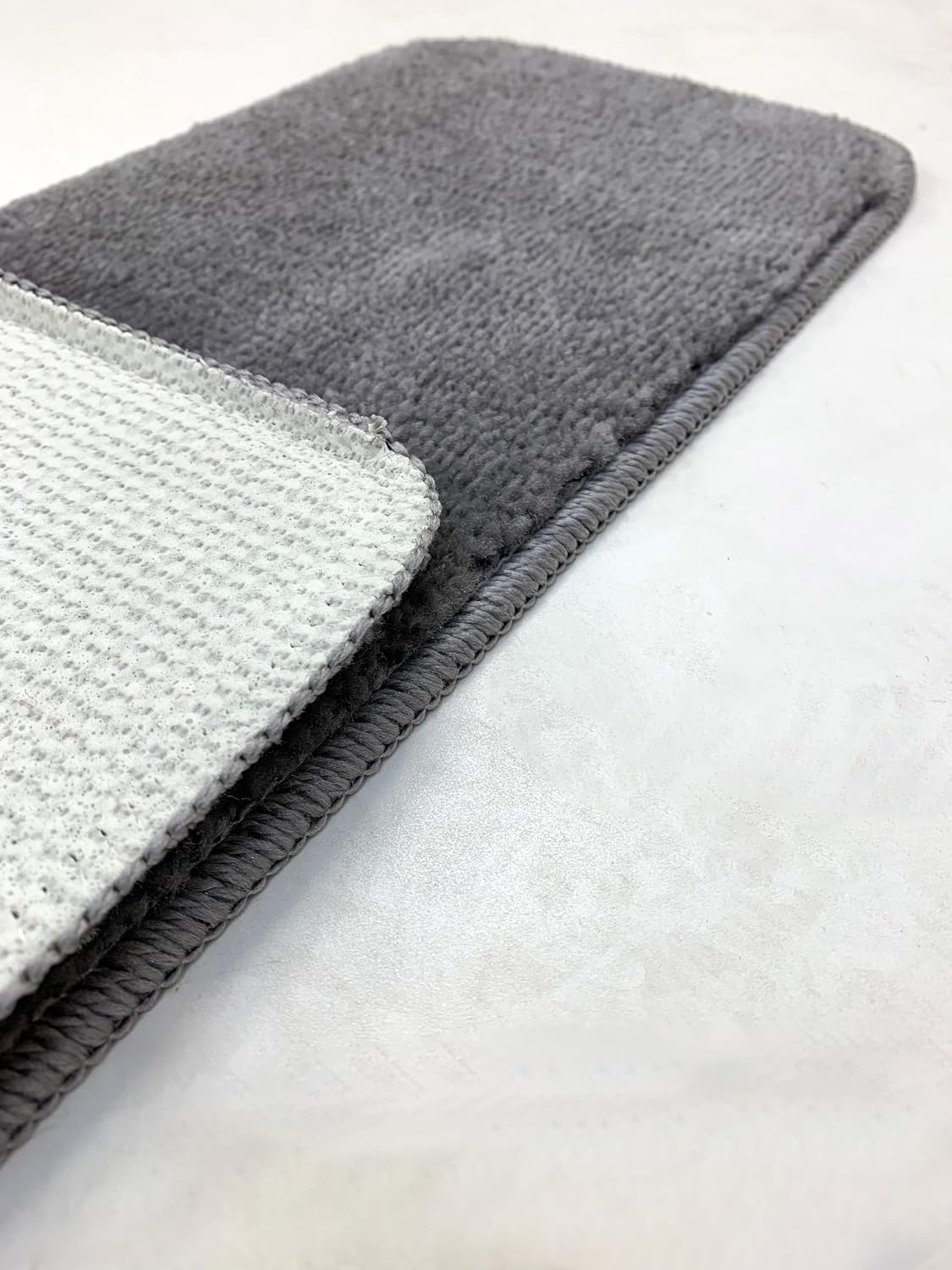 Comfy Collection Stair Tread Treads Indoor Skid Slip Resistant Carpet Stair Tread Treads Machine Washable 8 ½ inch x 30 inch (1 Piece, Beige)