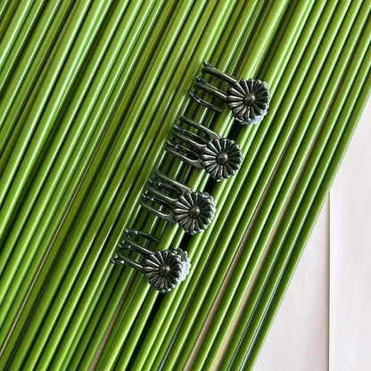 20 Pcs Orchid Stakes and 40 Pcs Clips, 10.6 Inch Green Plant Support Stake, Rust-Proof Plastic Stakes for Tomato, Rose, Pepper, Indoor & Outdoor Potted Plants with Adjustable Clips & Tie