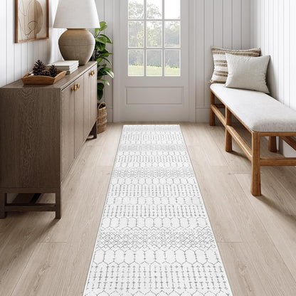 Lahome Moroccan Entry Rug 2x3, Non-Slip Washable Front Indoor Door Mat Rubber Backing Low-Profile Door Rugs, Small Geometric Print Distressed for Entryway Bathroom Kitchen, Black Hana