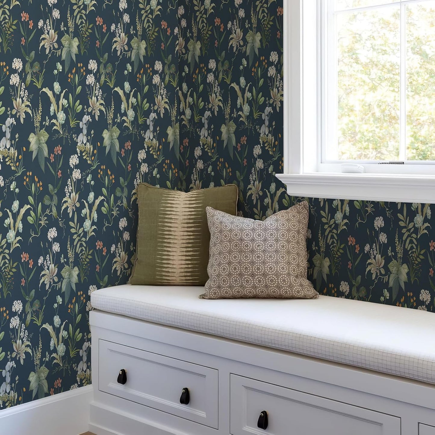 Simon&Siff Vintage Wallpaper Peel and Stick Beige Floral Contact Paper Wildflowers Botanical Wall Paper Removable Renter Friendly Wallpaper 17.3in x 9.8ft