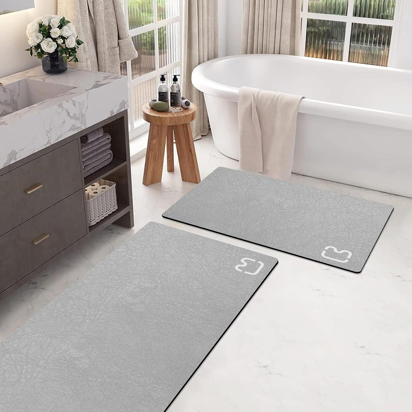 Diatomaceous Earth Bath Mat Rugs Super Absorbent Diatomite Stone Bath Mat Non Slip Quick Dry Thin Bathroom Mat Fit Under Door, Floor Rugs in Front of Bathtub, Shower Room, Sink,15.7"x23.6", Grey