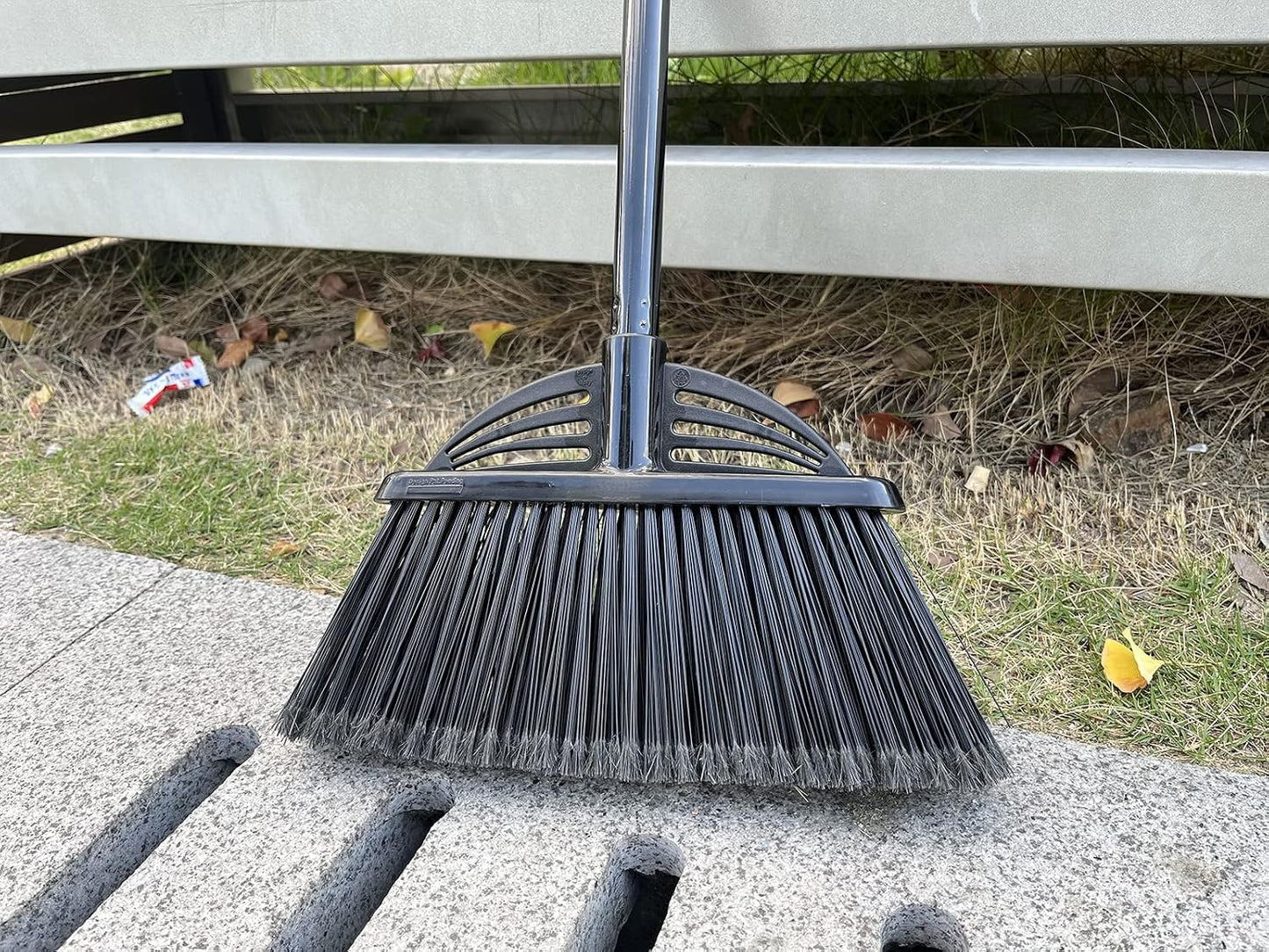 Four-Section Rod Long-Handled Broom,Heavy-Duty Broom, Angle Broom for Outdoor/Indoor（Black+Orange）
