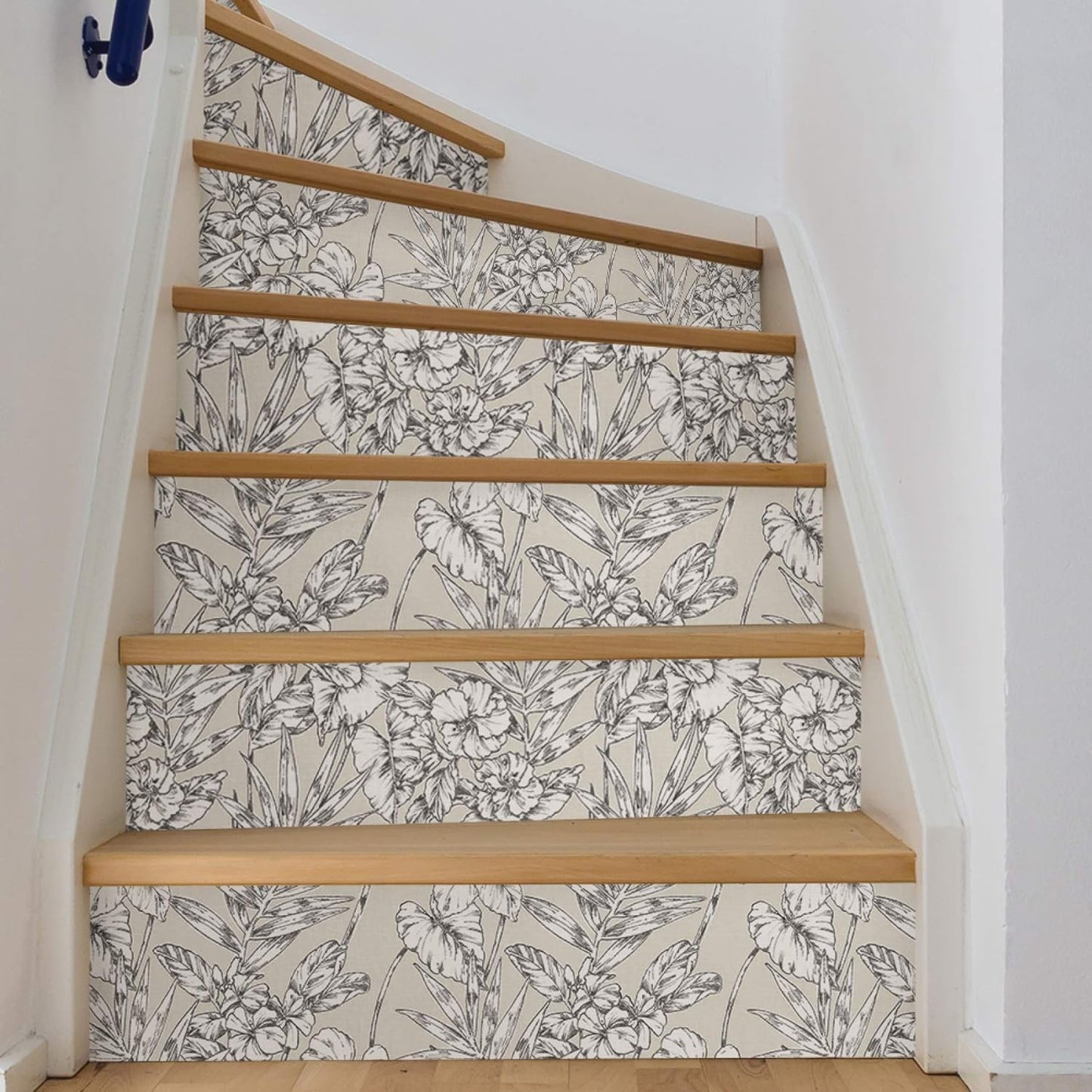 NuWallpaper Grey Cayman Peel and Stick Wallpaper, Neutral, Removable Wallpaper, Renter-Friendly, 20.5 in x 18 ft