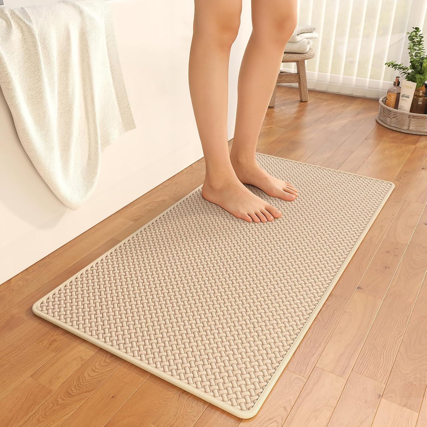 YDKGL Bathroom Rugs Non Slip, Super Absorbent Quick Dry Bath Mats for Bathroom, Foam Weave Texture Thin Bath Rugs Washable with Rubber Backing Fit Under Door Outside Shower,16" x 24“