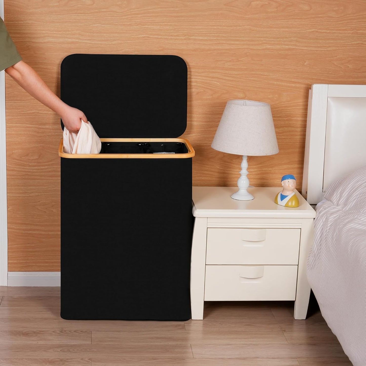 efluky Laundry Hamper with Lid, Trio Laundry Basket with 2 Removable Bags, 3 Section Laundry Bin with Bamboo Handles for Bathroom, Bedroom & Laundry Room, 160L (42.3 Gallon) Beige