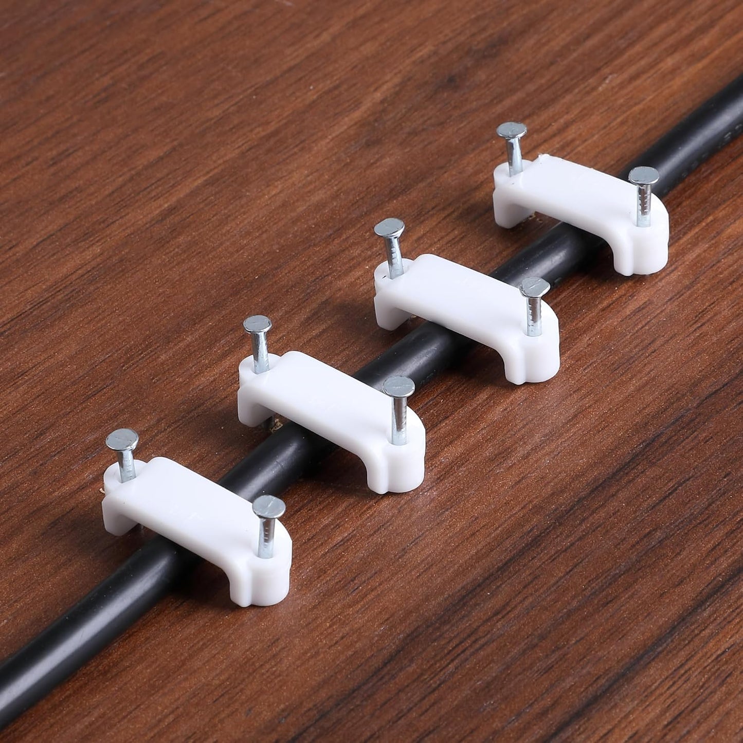 Bates- Cable Clips with Steel Nails, 200 pcs, White, Large, 2-Nail Cord Clips for Wires on Wall, Cable Wall Clip, Wire Wall Clips, Cable Wire Clips, Coaxial Cable Clips, Cord Wall Clip