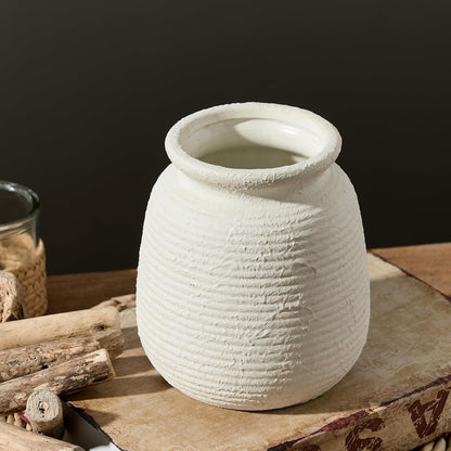 Ceramic Flower Vase, Small Rustic Farmhouse Vases Home Decor, Short Pottery Decorative Pampas Vase for Table Living Room Entryway Mantel Bookshelf Bedroom Bathroom Kitchen - 6" W