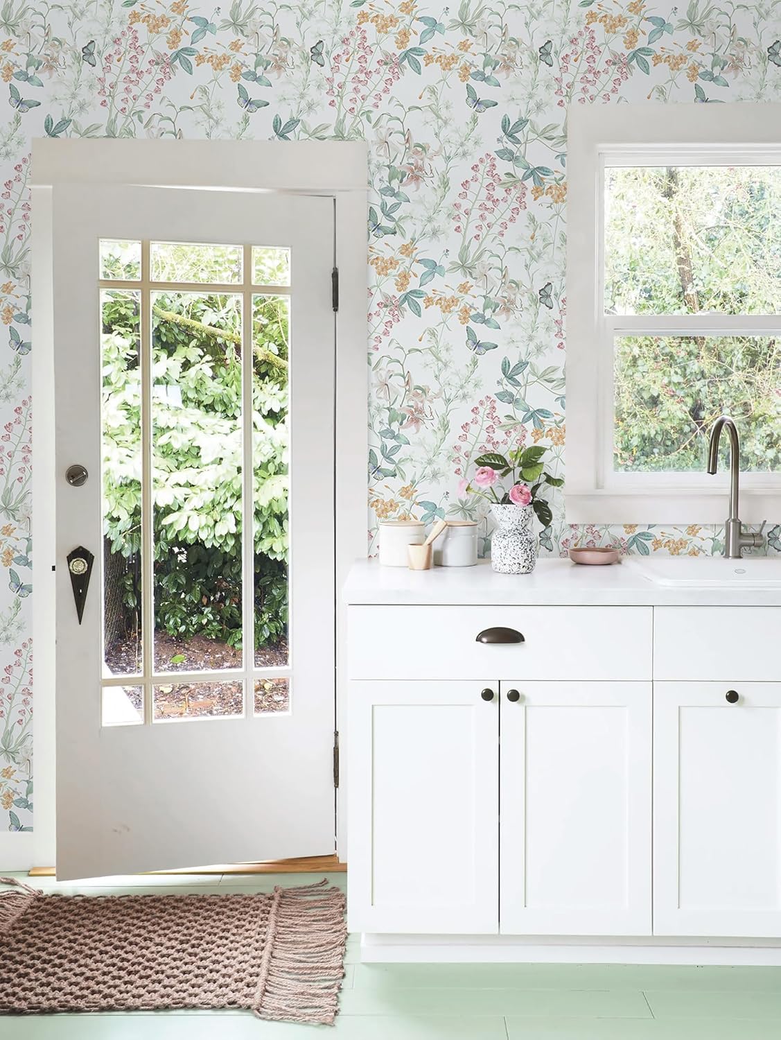 Dimoon 17.3''x78.7'' Vintage Peel and Stick Wallpaper Boho Beige Neutral Contact Paper White Floral Bird Wallpaper Removable Botanical Renter Friendly Modern Wall Paper Bedroom Bathroom Vinyl Roll