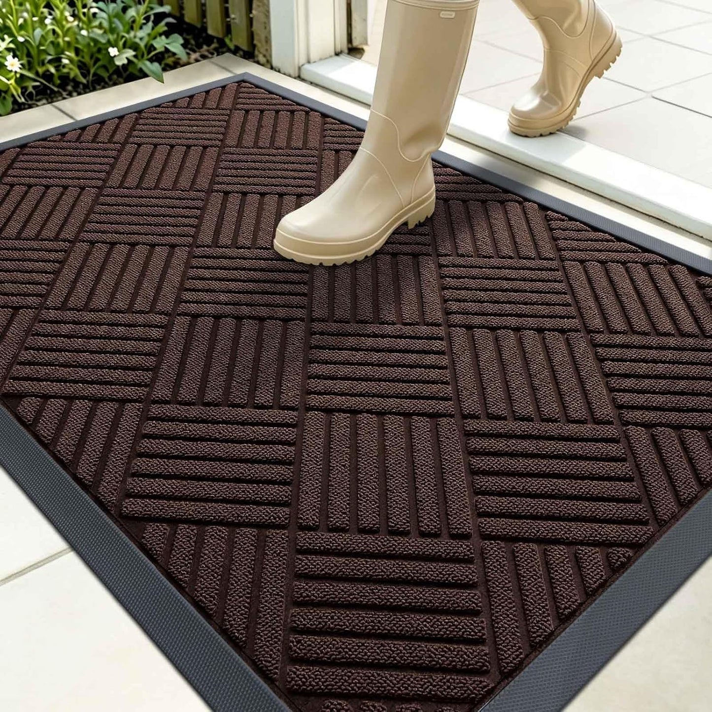 OLANLY Front Door Mat Outside Entrance 29.5x17, Absorbent, Heavy Duty Sturdy Natural Rubber Doormat Indoor Outdoor, Stain and Fade Resistant, Non-Slip Low Profile Floor Mat for Entryway, Grey Diamond