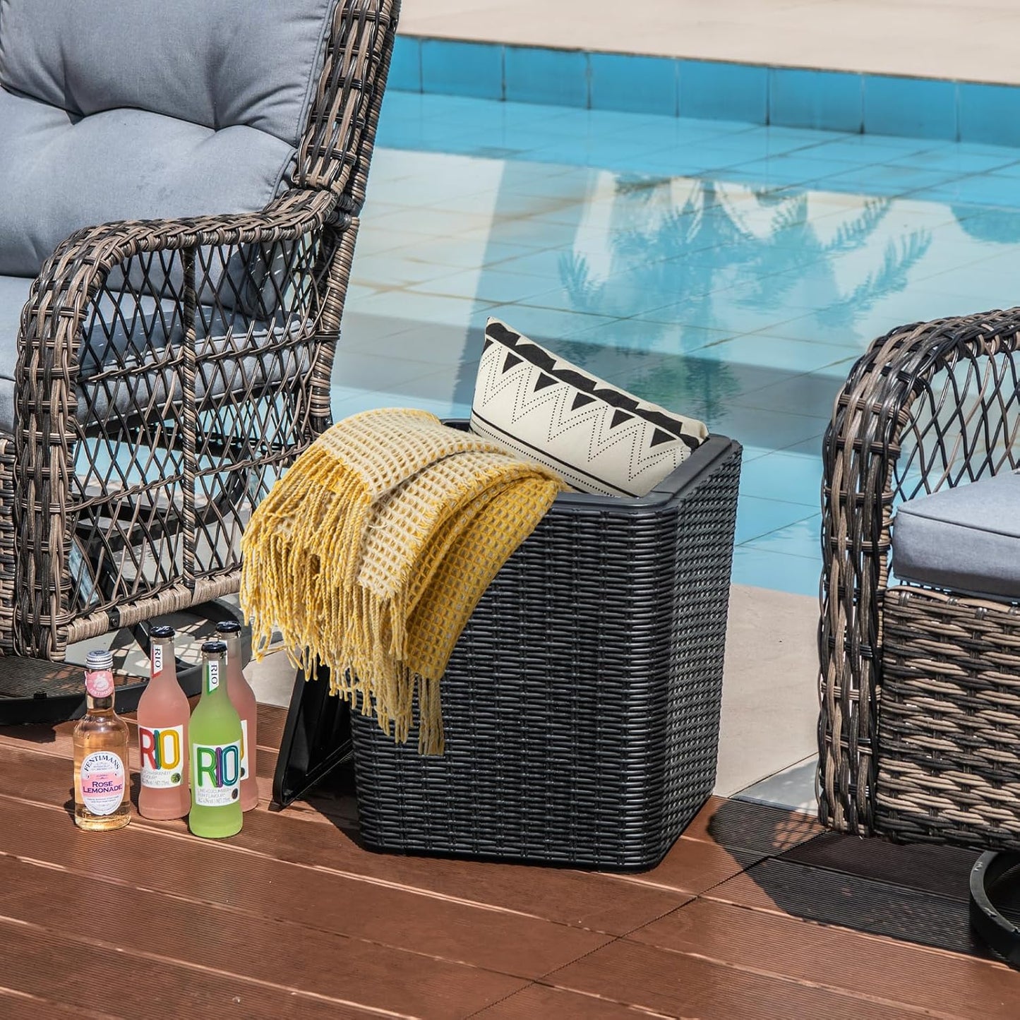 Tangkula 11.5 Gallon Water-proof Deck Box, Outdoor Patio Storage Box w/Removable Lid &, Faux Rattan Storage Container Side Table, All Weather Patio Furniture Extra Seat for Poolside (Brown)