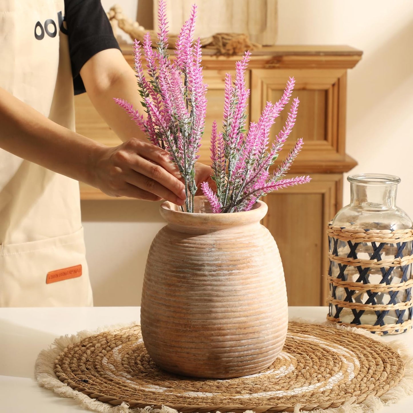 Ceramic Flower Vase, Small Rustic Farmhouse Vases Home Decor, Short Pottery Decorative Pampas Vase for Table Living Room Entryway Mantel Bookshelf Bedroom Bathroom Kitchen - 6" W