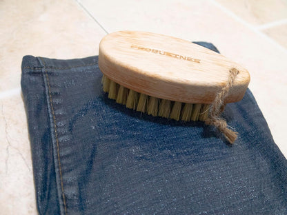 Natural Blend Bristle Laundry Brush Clothes Fabric Cleaning Brush for Non-Destructive Cleaning and Laundry Use for Scrubbing Stains on Delicate Fabrics Knitted Cotton Leather
