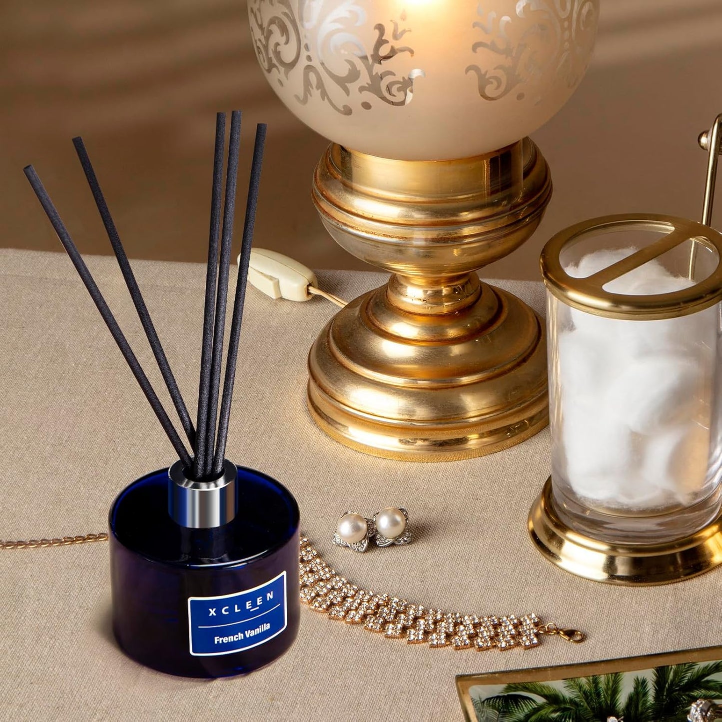 Xcleen Reed Diffusers Set, 3.7 Oz Scent Diffuser, 6 Reed Diffuser Sticks, Home Fragrance Hyacinth, Peony & Citrus, Aromatherapy Oil Diffuser Reeds, More Masculine Scent, Bathroom & Office Decor 110ml
