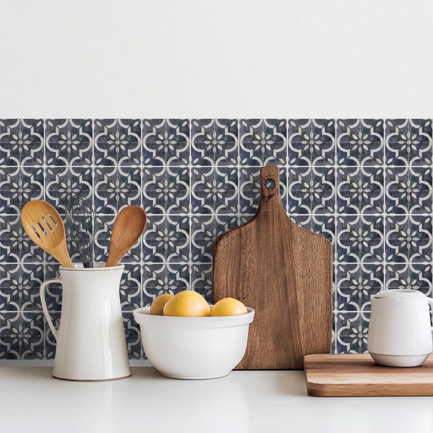 Peel‑and‑Stick Kitchen Backsplash Tiles, 30 PCS 4x4 Inch Neutral Boho Moroccan Decals – Self‑Adhesive Waterproof Vinyl Stickers for Walls & Stair Risers, Easy DIY Upgrade (Beige)