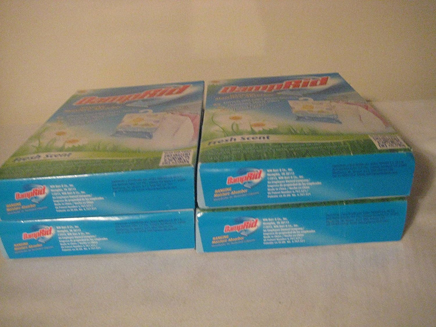 Damp Rid Hanging Moisture Absorber Fresh Scent Bag, 14 Ounce (Pack of 4)