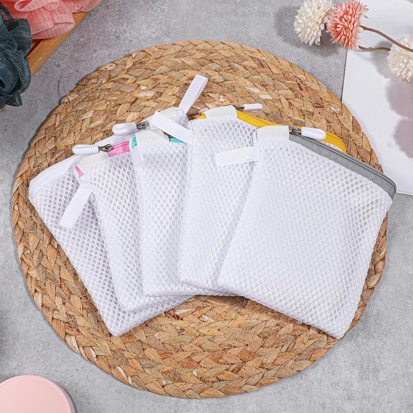 5 Pcs Small Mesh Laundry Bag Mini Lingerie Bags 5.5 x 4.7 Inch for Washing Delicates With Zipper for Socks, Bra, Underwear, Travel Clothing Storage