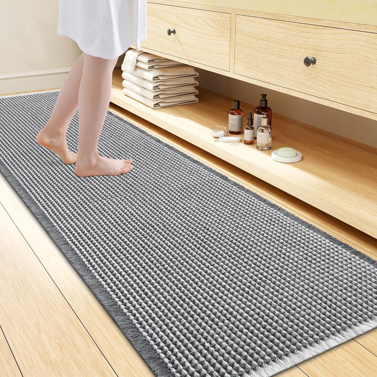Smiry Waffle Bath Mat 30x20, Extra Soft Absorbent Bathroom Rugs, Non Slip Machine Washable Quick Dry Bath Rugs for Bathroom Floor, Tub, Shower, Home Decor Accessories, Brown