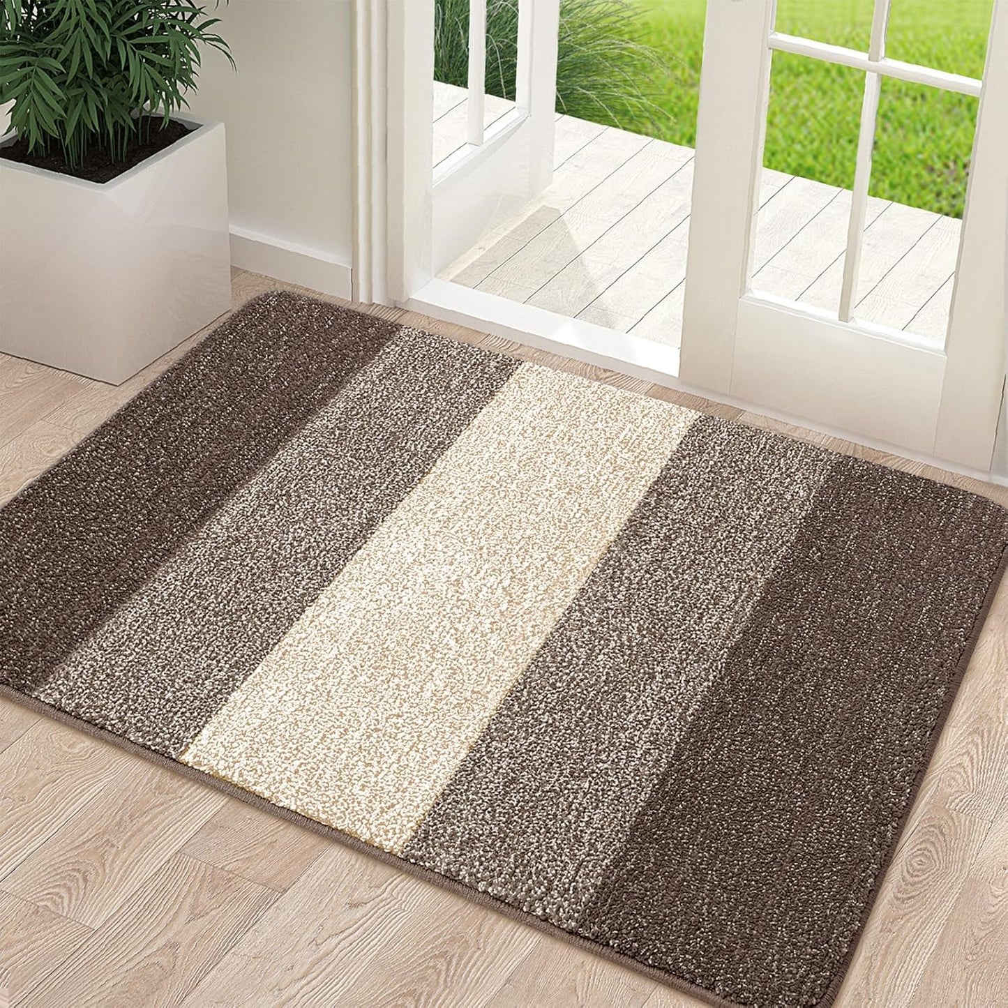 Kitinjoy Indoor Outdoor Door Mat, 32x20 Non-Slip Absorbent Dirt Trapper, Low-Profile Washable Inside Entrance Front Floor Mat, Sturdy Soft Entry Doormats for Entryway, Grey