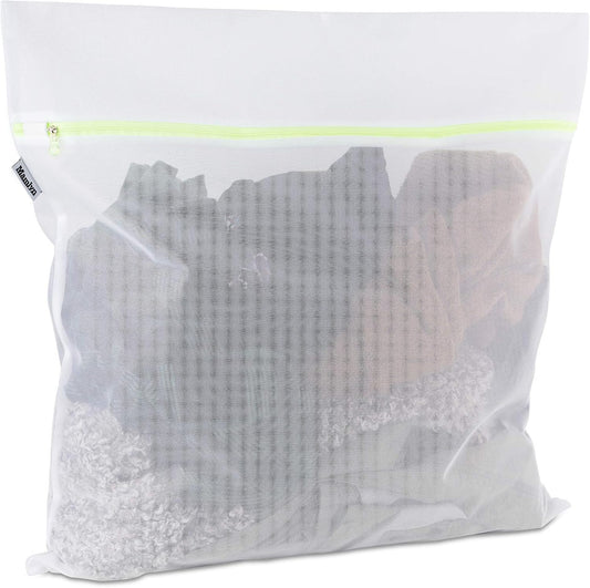 Mamlyn Mesh Laundry Bag for Delicates, Wash Bag for Underwear and Lingerie, Makeup Organizer Bag (2 Small)