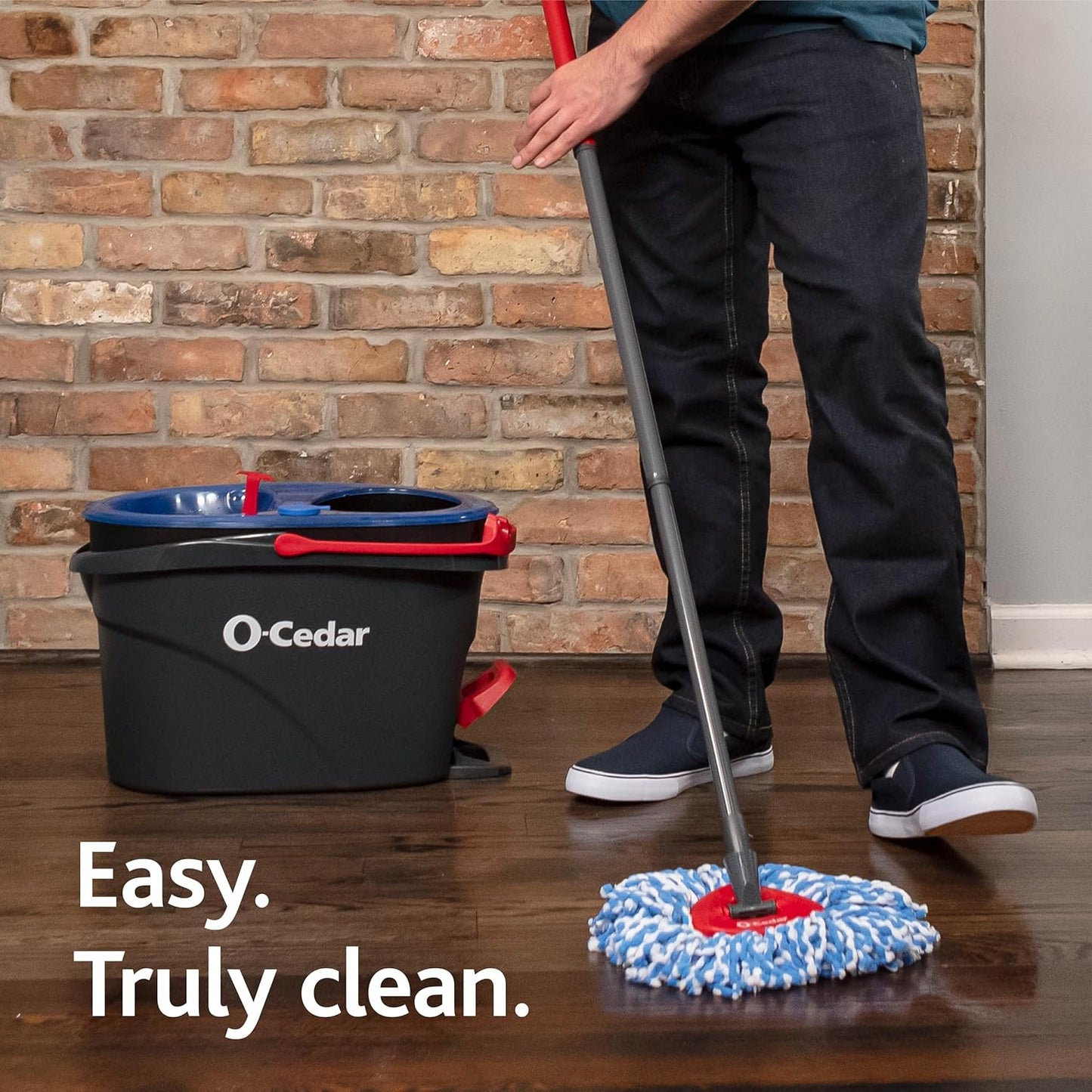 O-Cedar RinseClean Spin Mop & Bucket System + 2 Extra Mop Heads | Clean with Water | Removes 99% of Bacteria
