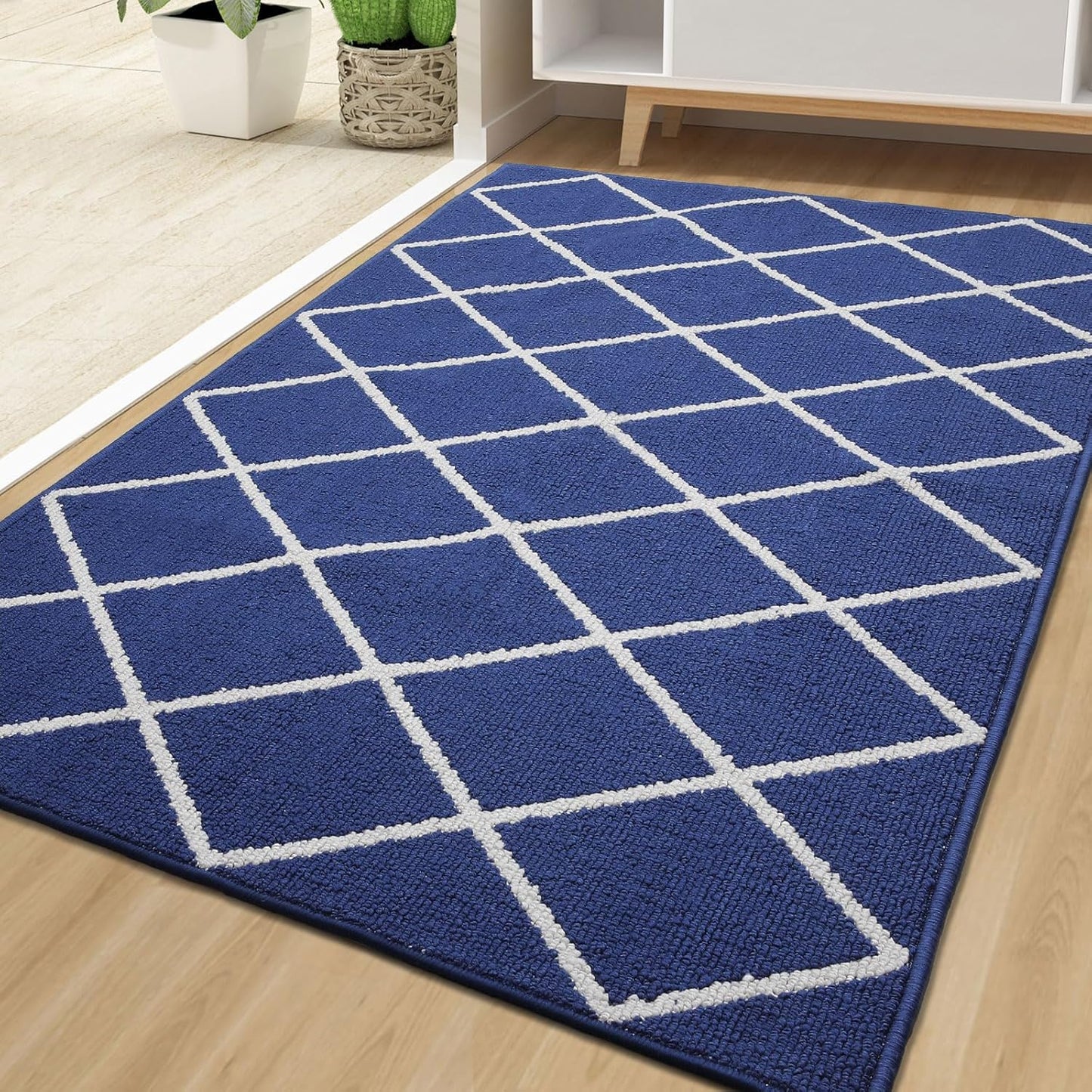 Finchitty Indoor Door Mat, Dirt Resistant and Absorbent, Low-Profile, Non-Slip, Washable Inside Floor Mats for Front Door, Back, and Entrance, 32" x 20", Grey