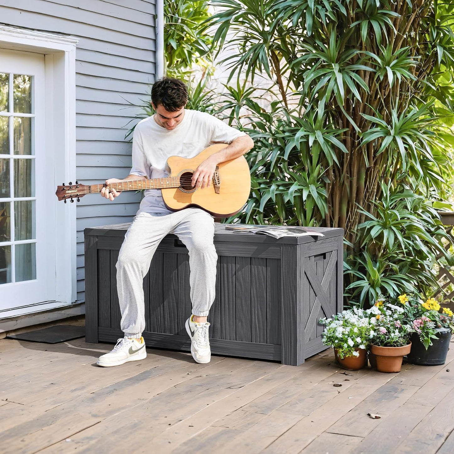 Greesum 120 Gallon Deck Box, Resin Outdoor Storage Container for Patio Furniture, Garden Tools, Pool Accessories, Weatherproof, Lockable, Black