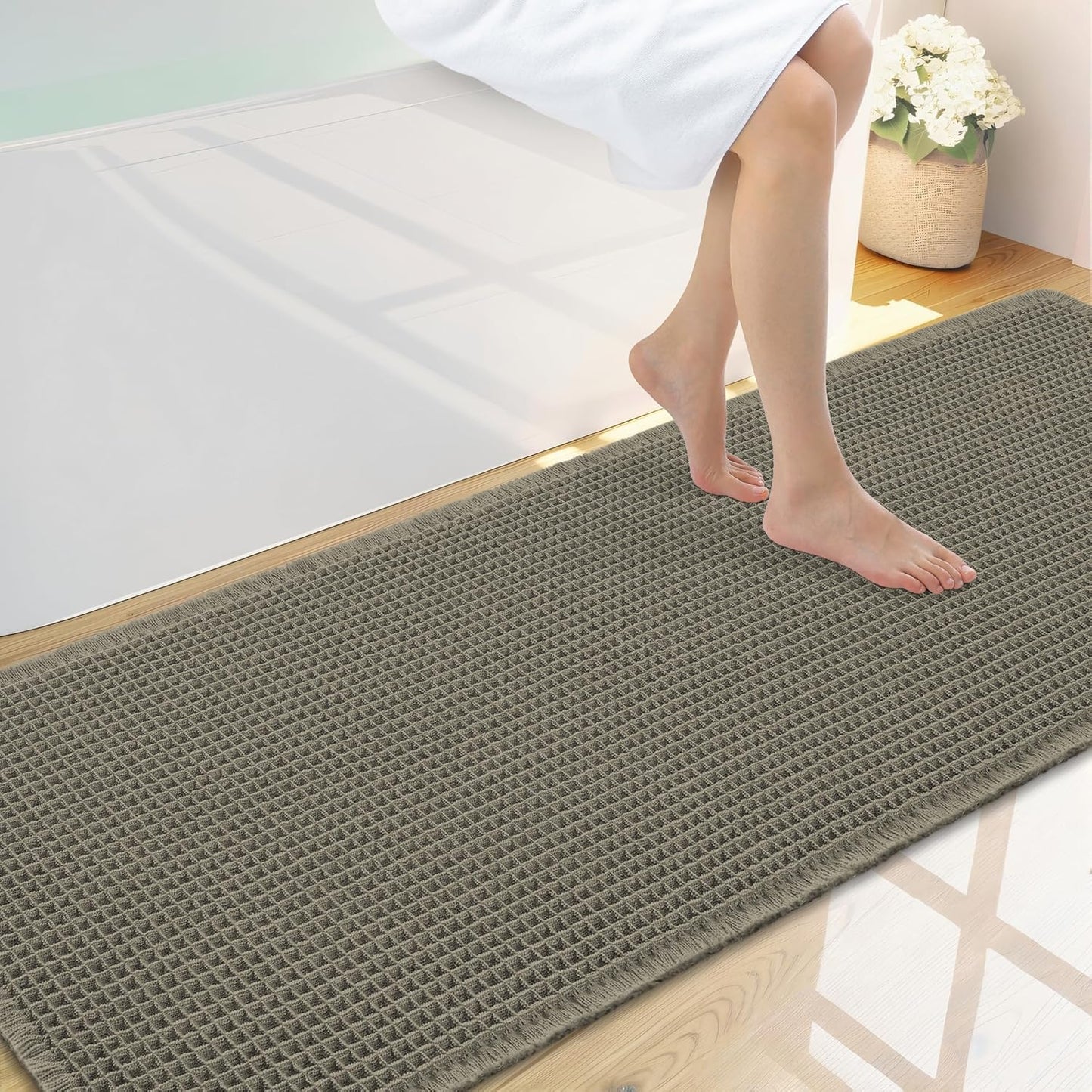 Smiry Waffle Bath Mat 30x20, Extra Soft Absorbent Bathroom Rugs, Non Slip Machine Washable Quick Dry Bath Rugs for Bathroom Floor, Tub, Shower, Home Decor Accessories, Brown