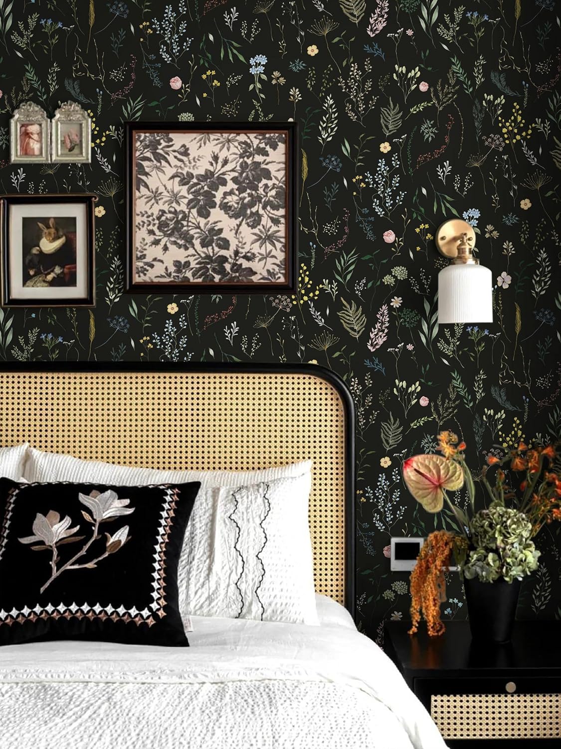 Dimoon 17.3''x78.7'' Vintage Peel and Stick Wallpaper Boho Beige Neutral Contact Paper White Floral Bird Wallpaper Removable Botanical Renter Friendly Modern Wall Paper Bedroom Bathroom Vinyl Roll