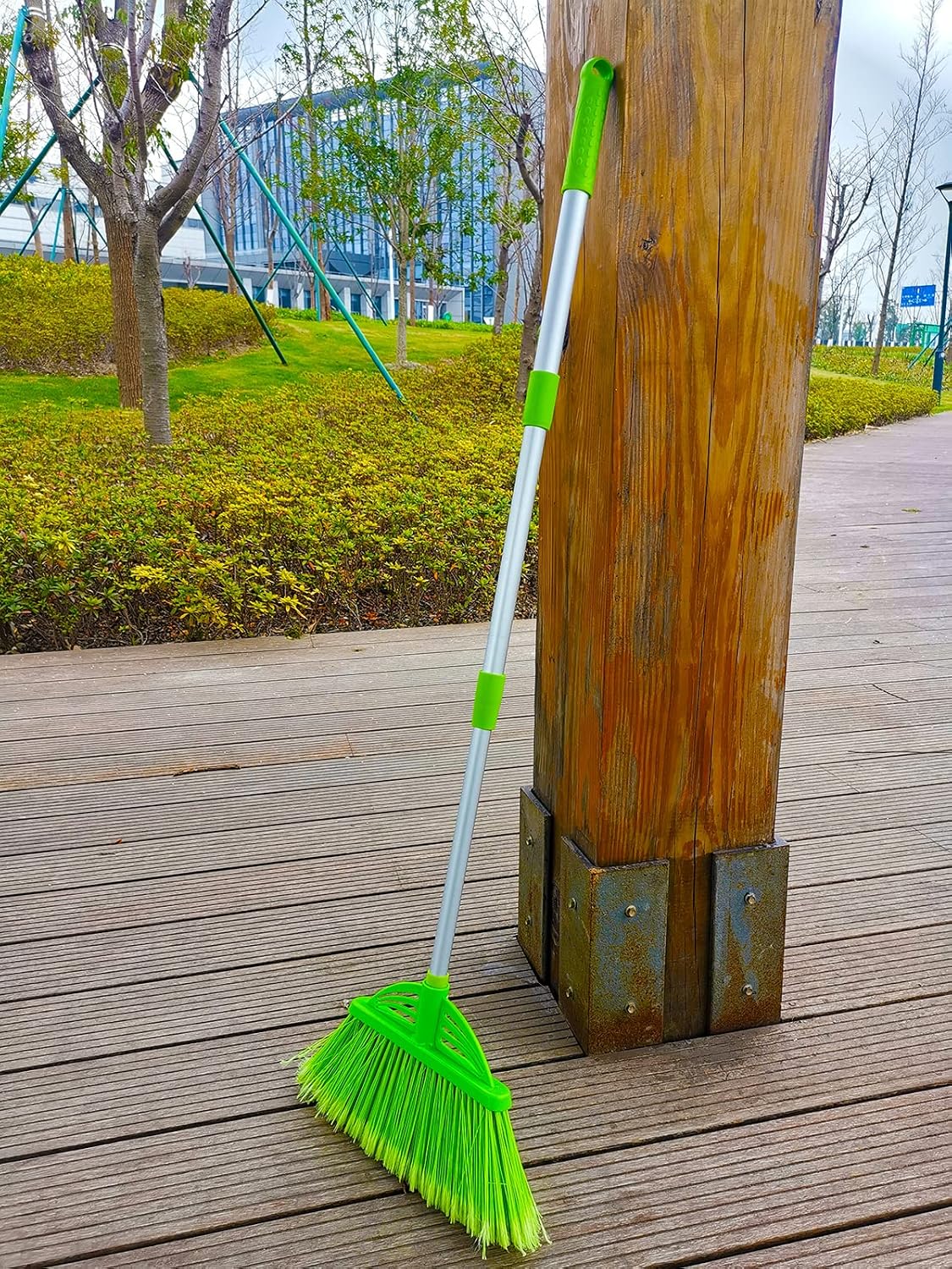 Four-Section Rod Long-Handled Broom,Heavy-Duty Broom, Angle Broom for Outdoor/Indoor（Black+Orange）