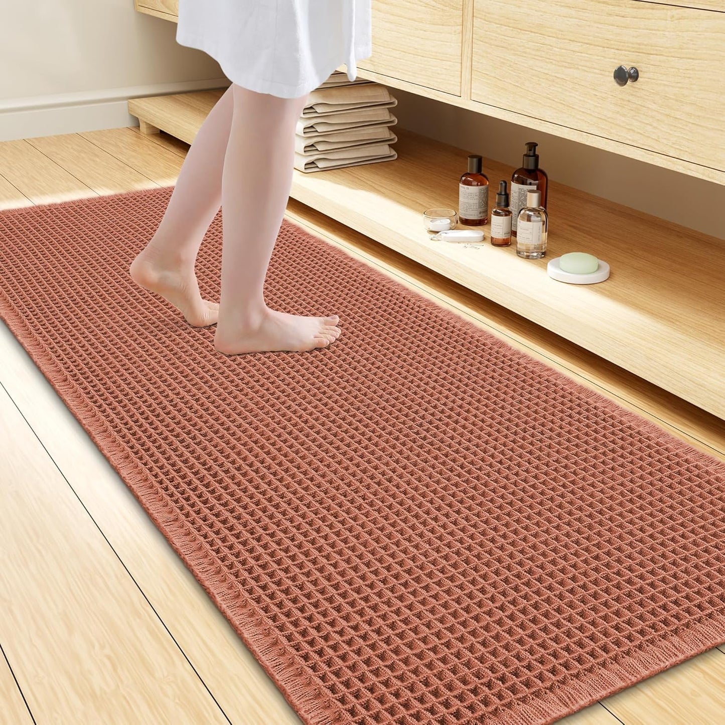 Smiry Waffle Bath Mat 30x20, Extra Soft Absorbent Bathroom Rugs, Non Slip Machine Washable Quick Dry Bath Rugs for Bathroom Floor, Tub, Shower, Home Decor Accessories, Brown