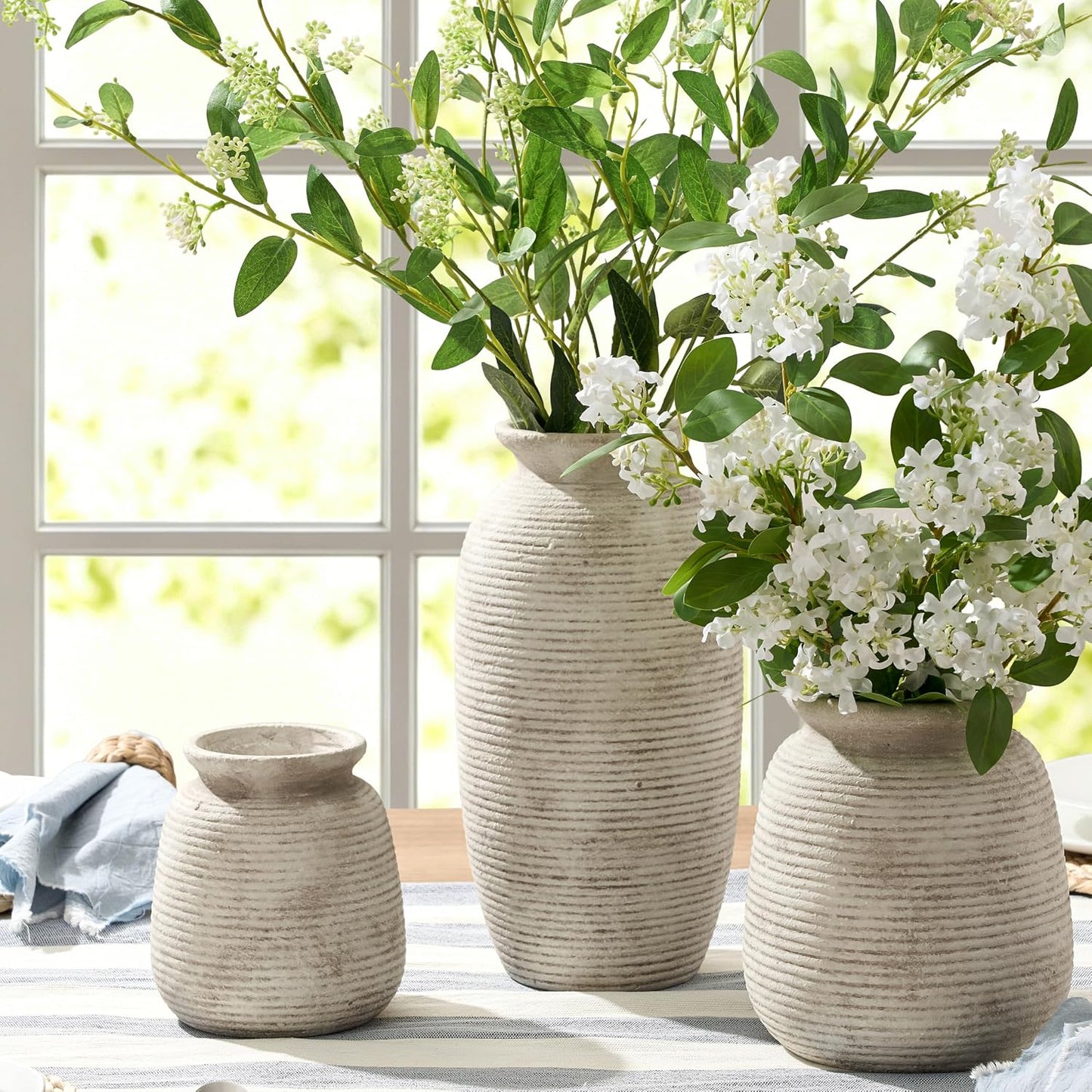 Ceramic Flower Vase, Small Rustic Farmhouse Vases Home Decor, Short Pottery Decorative Pampas Vase for Table Living Room Entryway Mantel Bookshelf Bedroom Bathroom Kitchen - 6" W