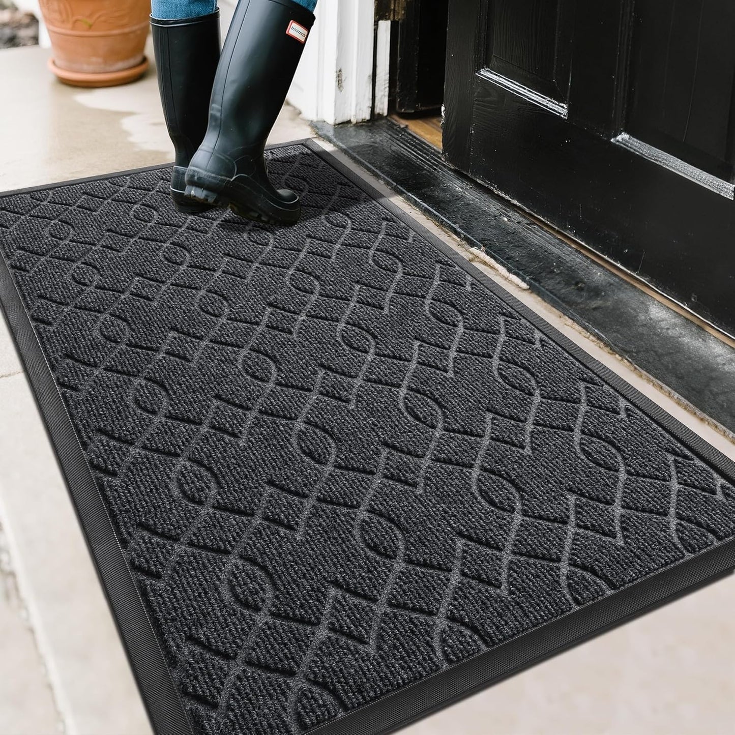 Yimobra Outdoor Mats for Front Door 29.5x17, All-Season Waterproof Doormat Outdoor Entrance, Heavy Duty Non-Slip Outside Door Mat for Garage Patio Proch Entryway Indoor, Black