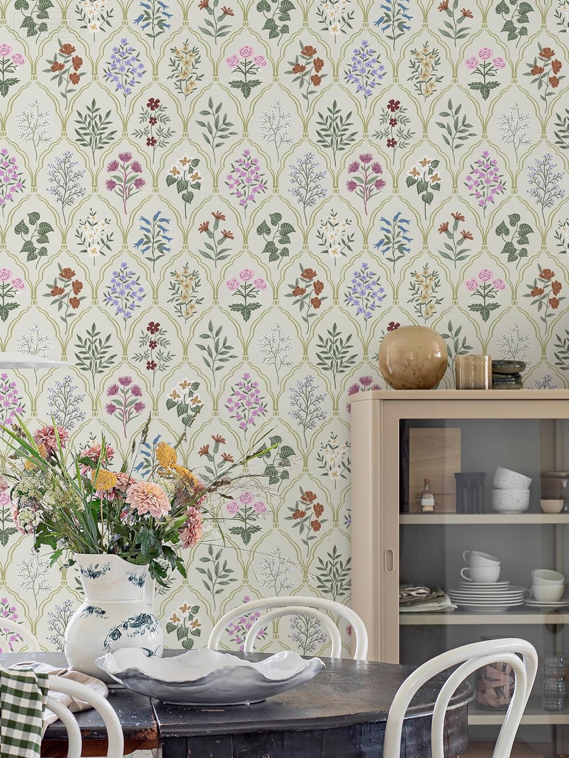 Dimoon 17.3''x78.7'' Vintage Peel and Stick Wallpaper Boho Beige Neutral Contact Paper White Floral Bird Wallpaper Removable Botanical Renter Friendly Modern Wall Paper Bedroom Bathroom Vinyl Roll