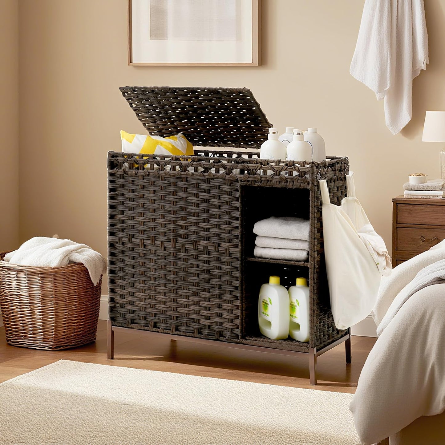 Gitelsnour Laundry Hamper with Lid, 110L (29.1 Gal) Rattan Laundry Hamper 2 Section with 50L (13.2 Gal) Storage Shelf, Wicker Woven Laundry Sorter Basket with 3 Liner Bags and Handles, Brown GLH002BR