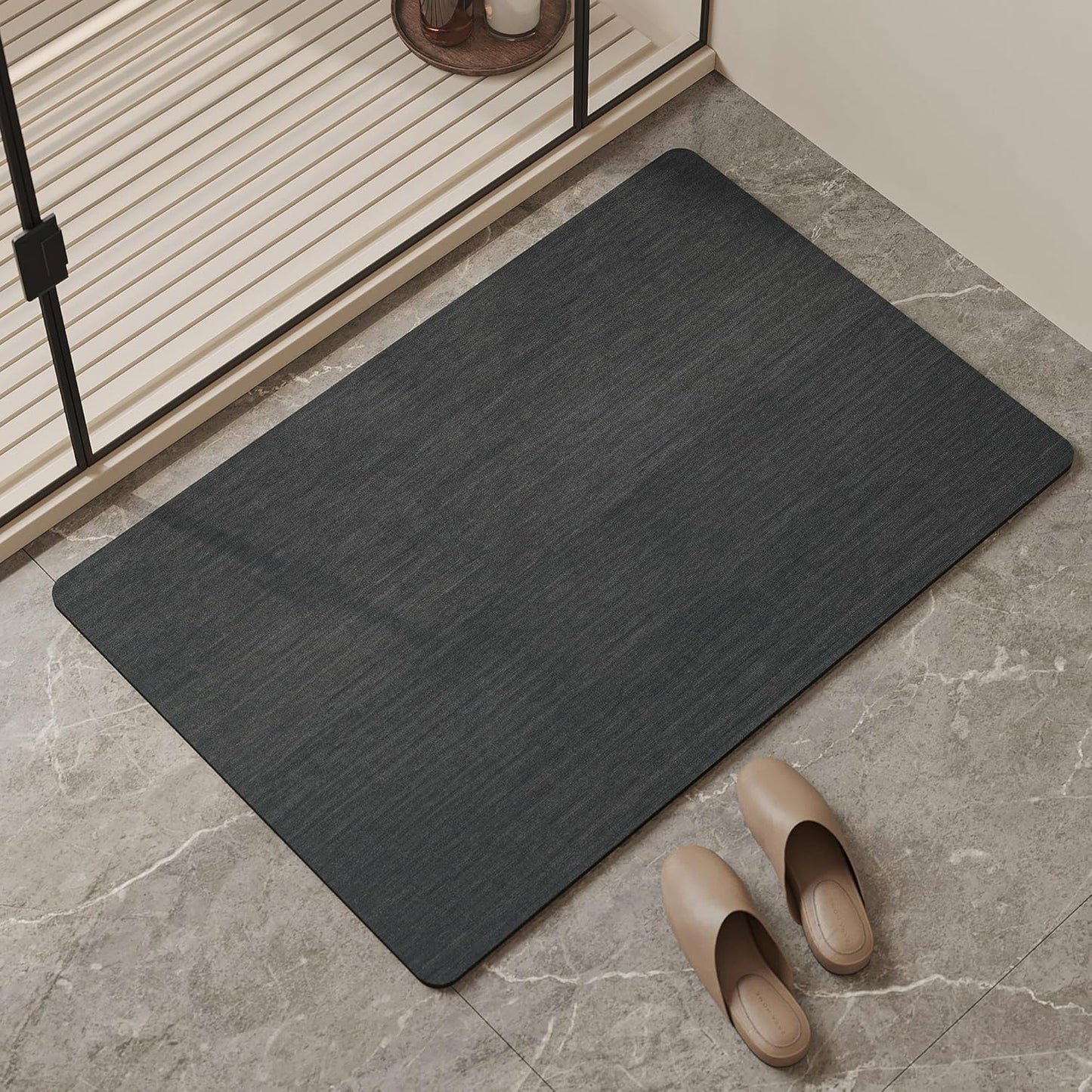 Mecko Bath Mat Rug, Rubber Non-Slip Quick Dry Absorbent Thin Bathroom Rugs Fit Under Door Bathroom Floor Mats-Shower Rug for in Front of Bathtub, Sink, Shower Room(Light Grey,16"x24")
