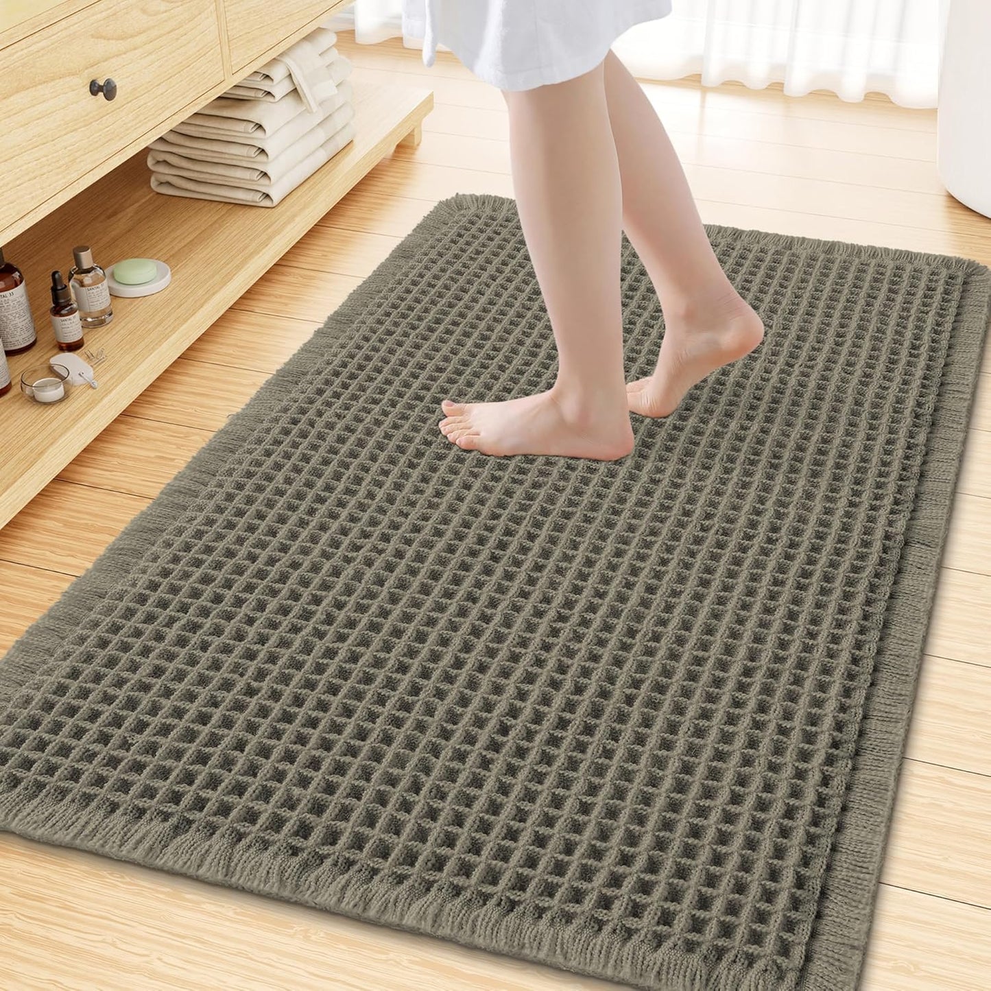 Smiry Waffle Bath Mat 30x20, Extra Soft Absorbent Bathroom Rugs, Non Slip Machine Washable Quick Dry Bath Rugs for Bathroom Floor, Tub, Shower, Home Decor Accessories, Brown